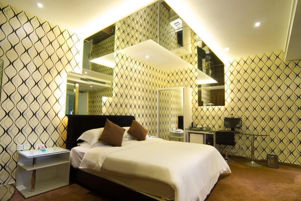 Taizhou Aix Huangyan Hotel Exterior photo